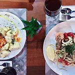 维拉雷纳酒店
