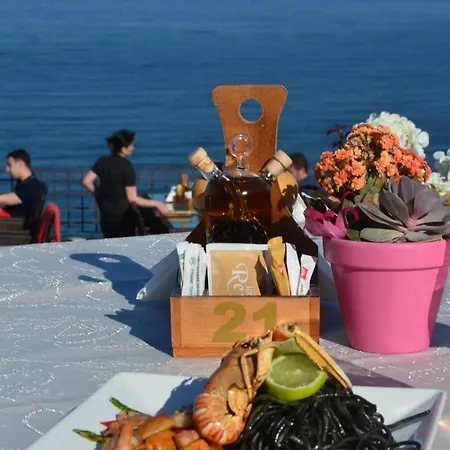 Maison d'hôtes Reyna 4*