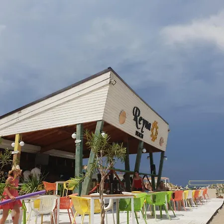 Reyna Maison d'hôtes Constanţa